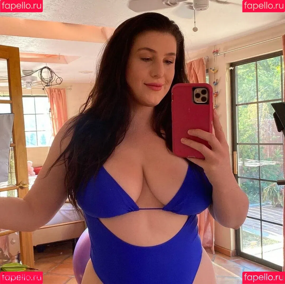 Moxy Mary Onlyfans Photo Gallery 