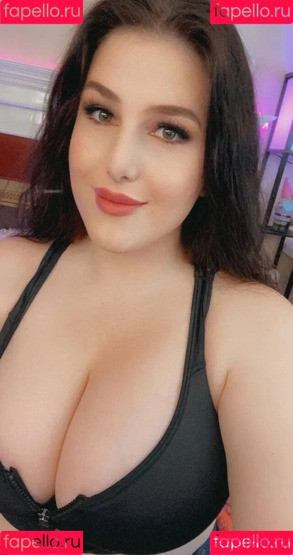 Moxy Mary Onlyfans Photo Gallery 