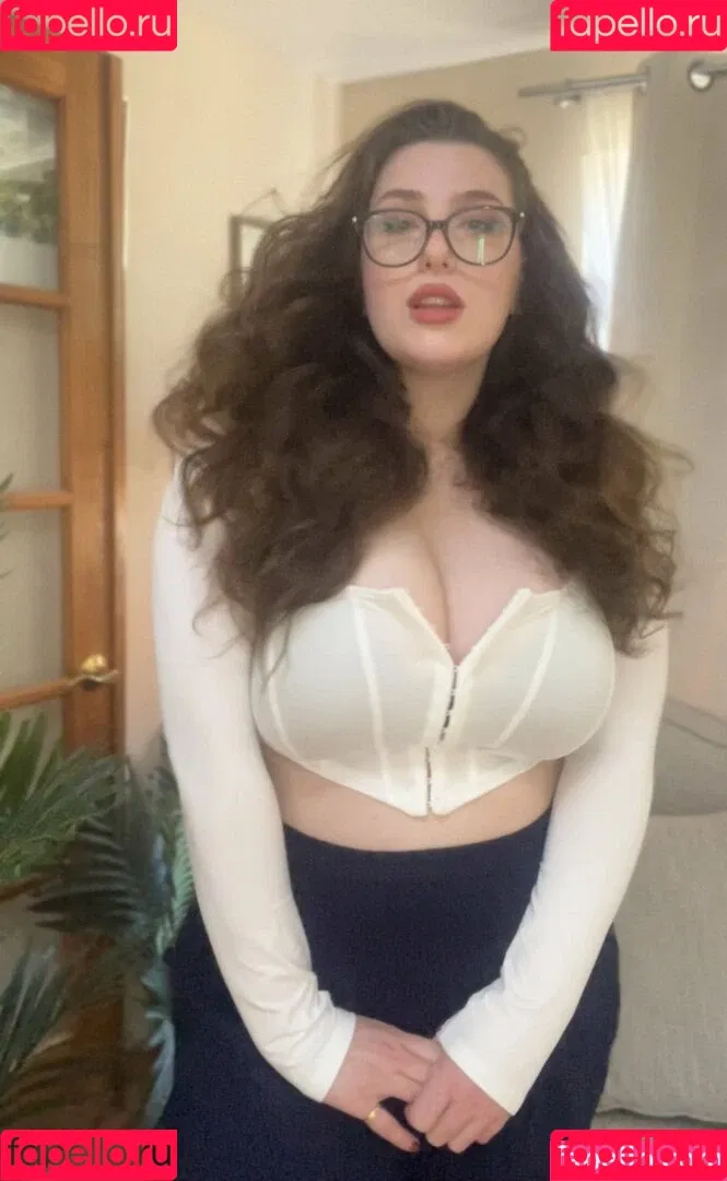 Moxy Mary Onlyfans Photo Gallery 