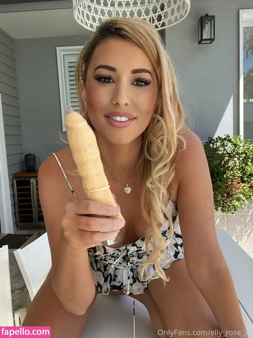 elly_rose_xx Onlyfans Photo Gallery 