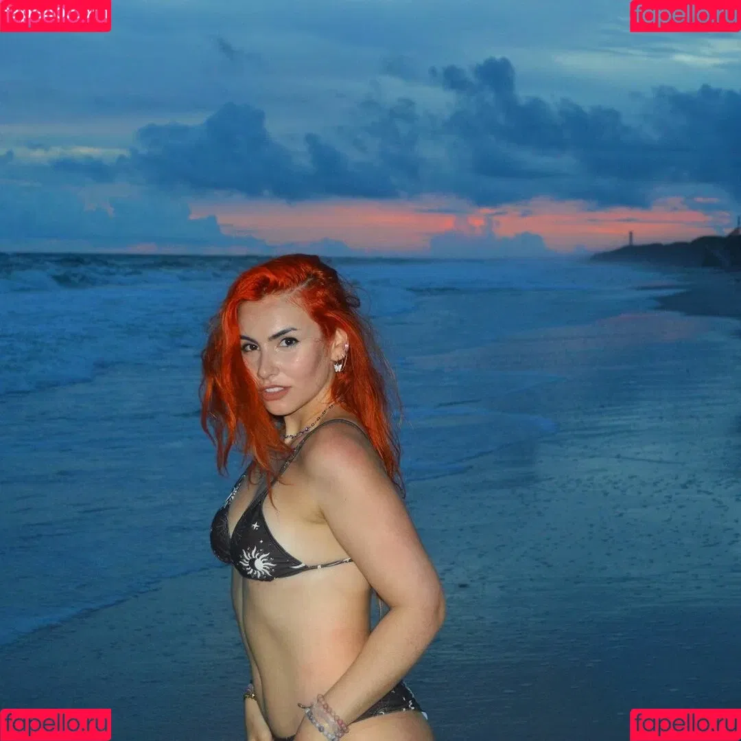 Alicia Atout Onlyfans Photo Gallery 