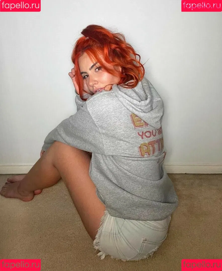 Alicia Atout Onlyfans Photo Gallery 