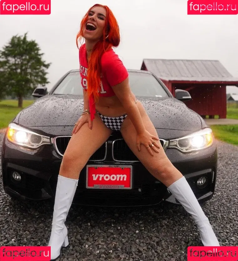 Alicia Atout Onlyfans Photo Gallery 