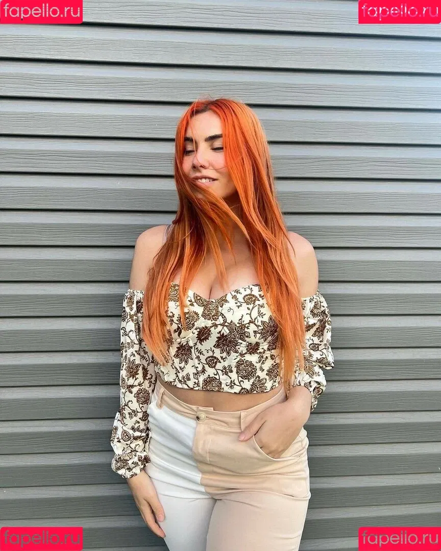 Alicia Atout Onlyfans Photo Gallery 