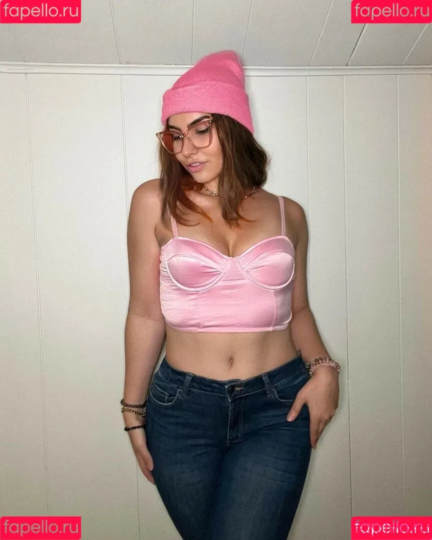 Alicia Atout Onlyfans Photo Gallery 