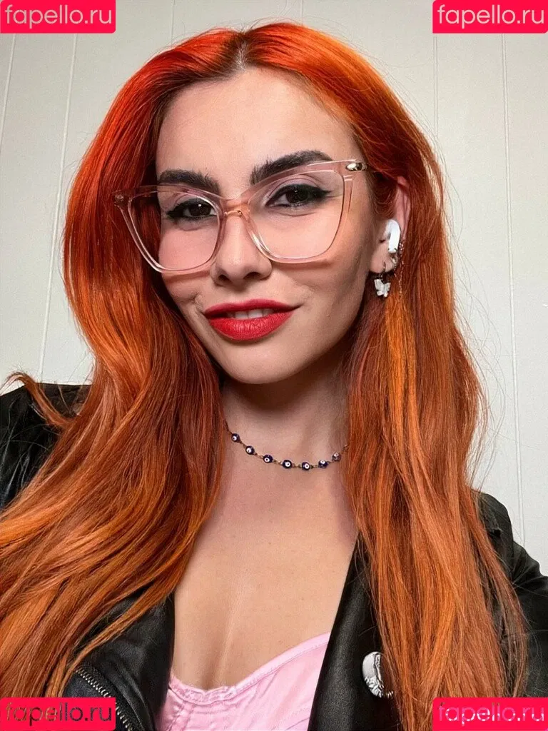 Alicia Atout Onlyfans Photo Gallery 