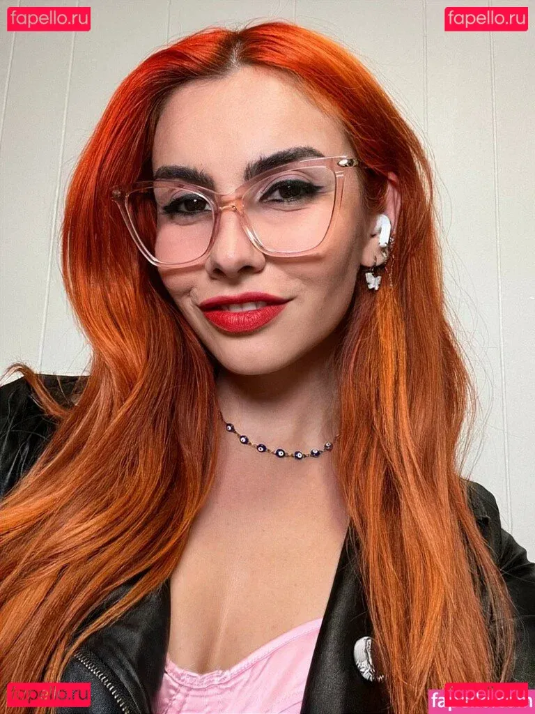 Alicia Atout Onlyfans Photo Gallery 