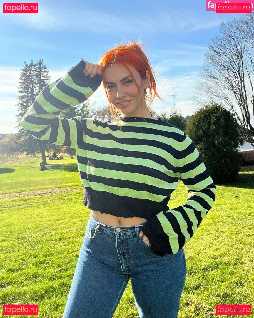 Alicia Atout Onlyfans Photo Gallery 