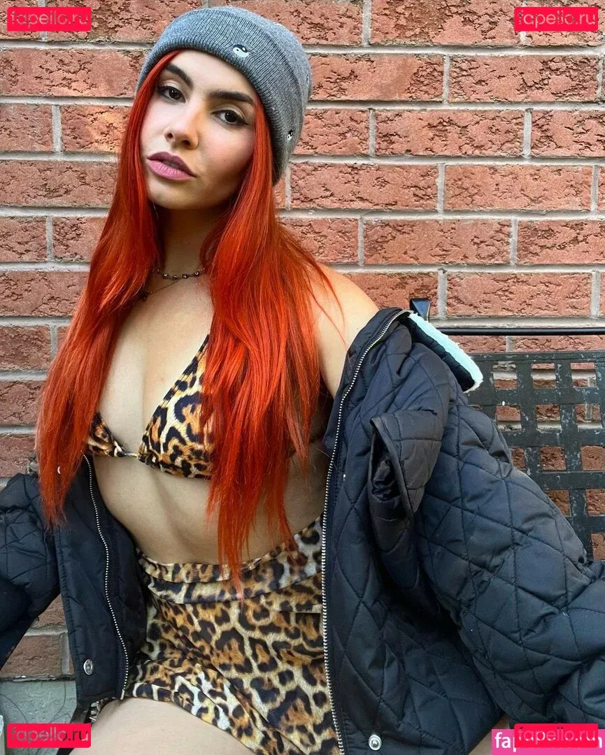 Alicia Atout Onlyfans Photo Gallery 