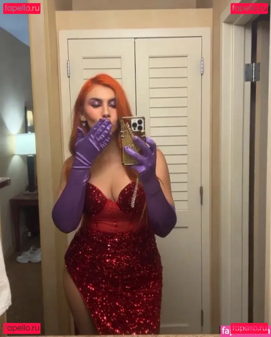 Alicia Atout Onlyfans Photo Gallery 