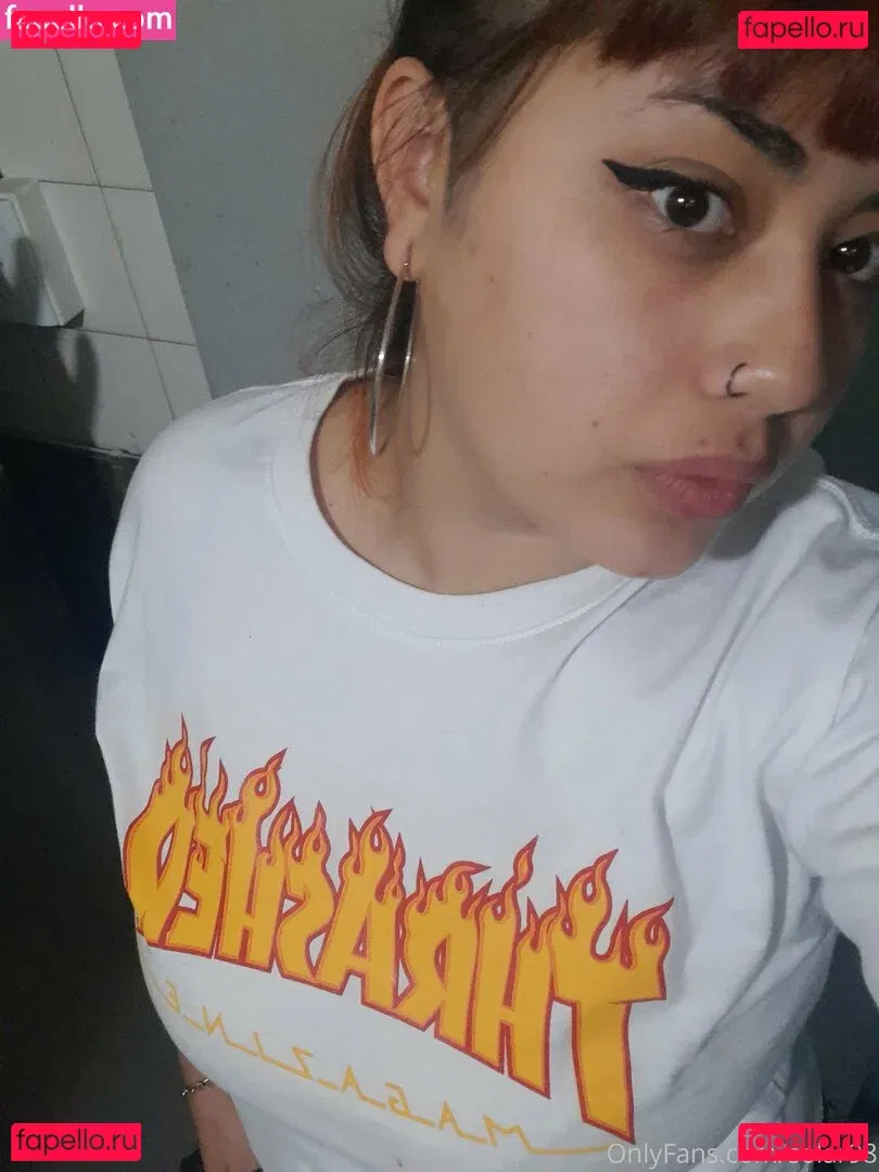 soylaura_33 Onlyfans Photo Gallery 