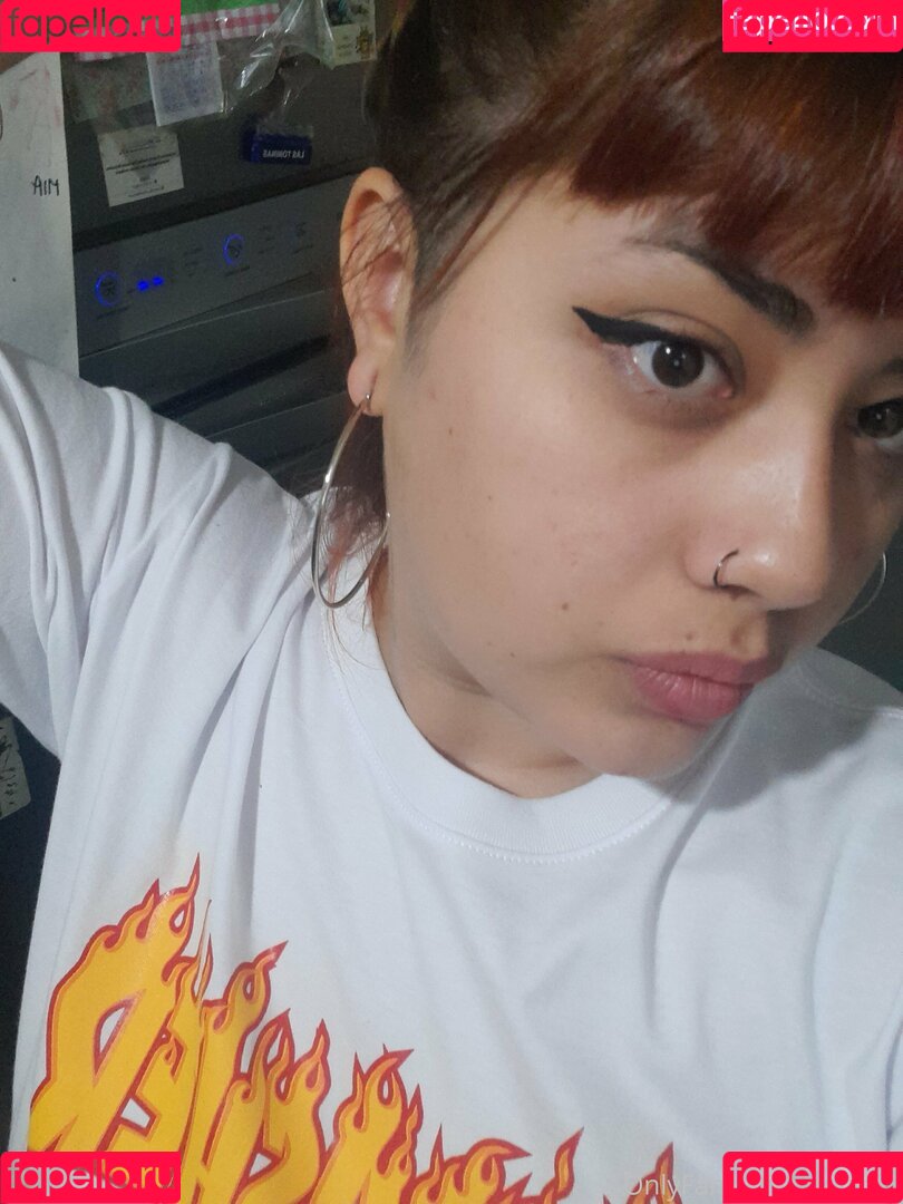 soylaura_33 Onlyfans Photo Gallery 