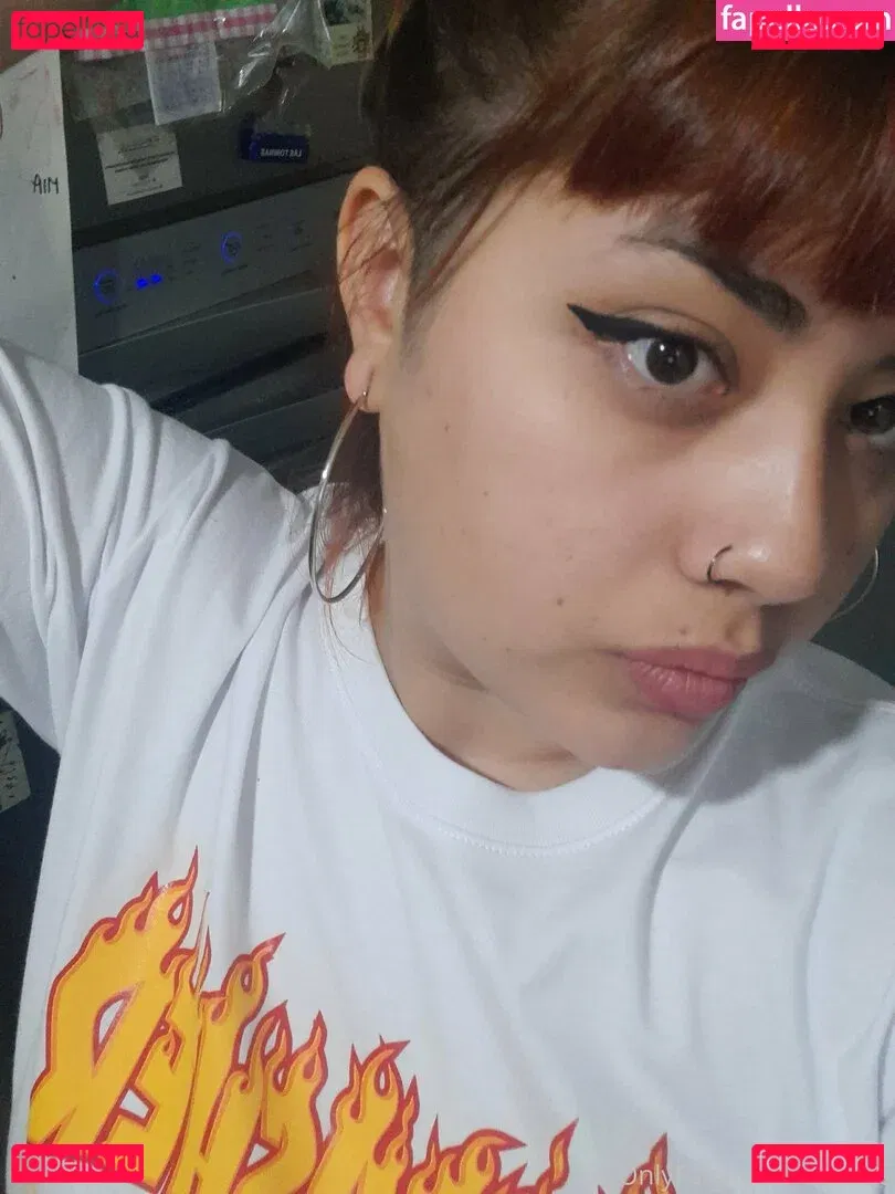 soylaura_33 Onlyfans Photo Gallery 