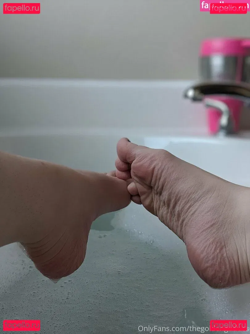 TheGoldenGoddes Onlyfans Photo Gallery 