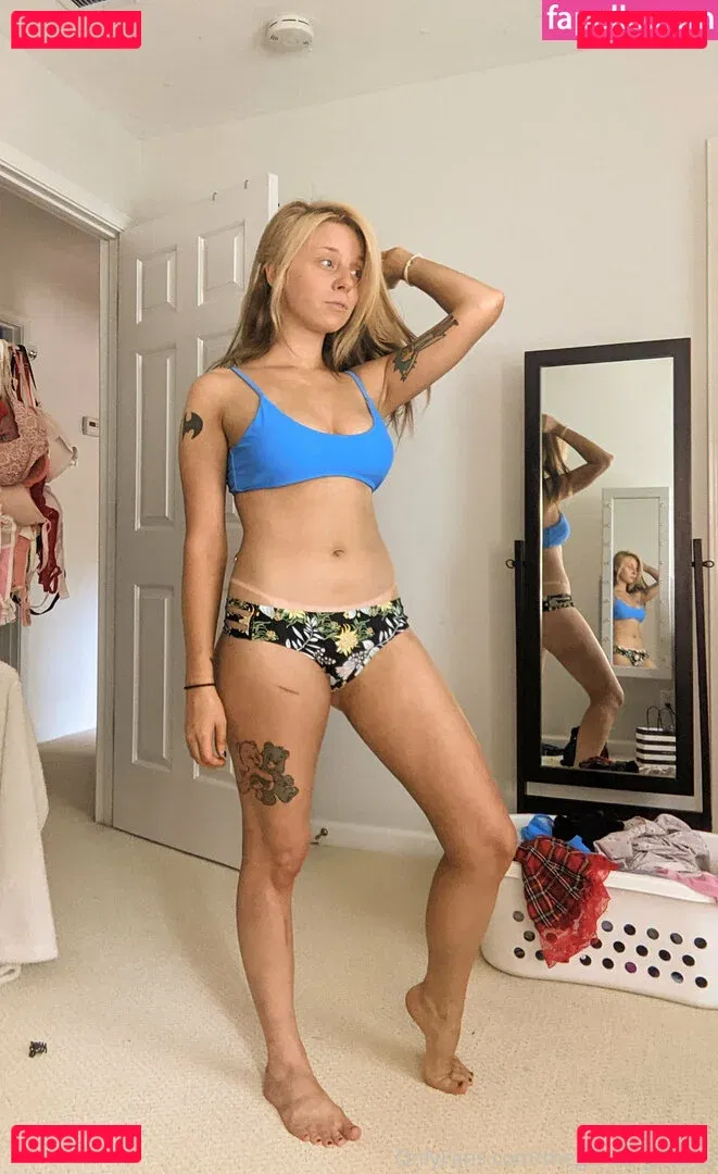 TheGoldenGoddes Onlyfans Photo Gallery 