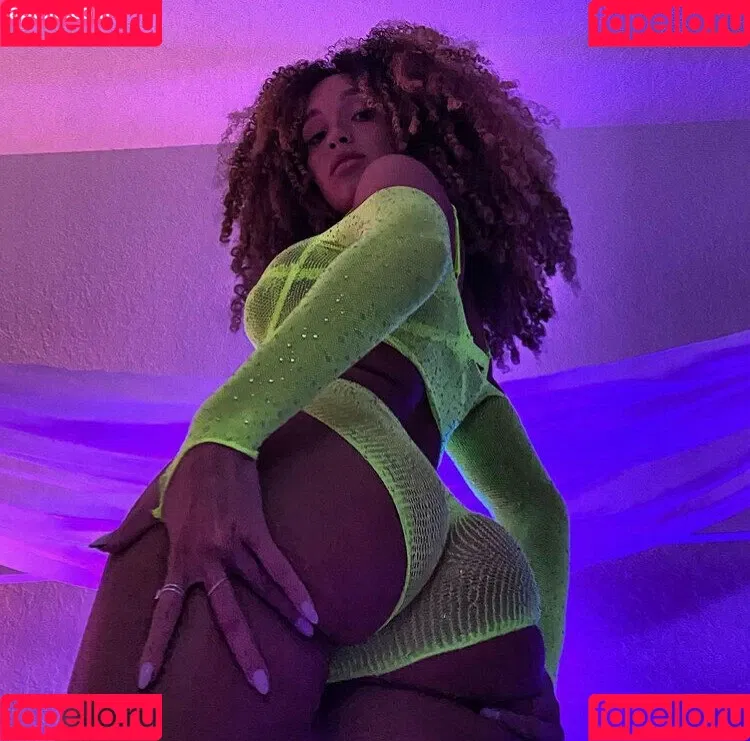 tazsangelsuncensored Onlyfans Photo Gallery 