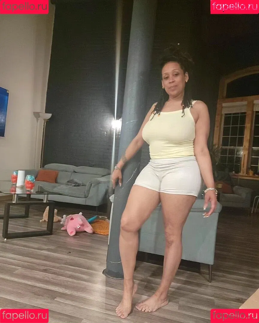 RhodaBlakey Onlyfans Photo Gallery 