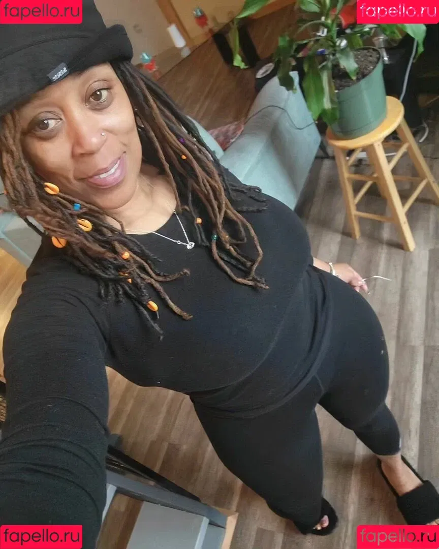 RhodaBlakey Onlyfans Photo Gallery 