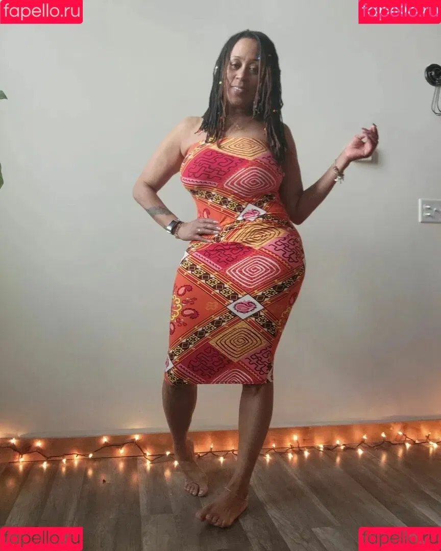 RhodaBlakey Onlyfans Photo Gallery 