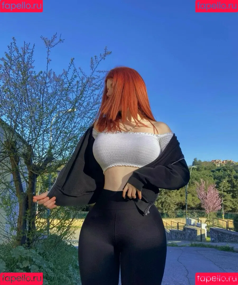 fraoula Onlyfans Photo Gallery 