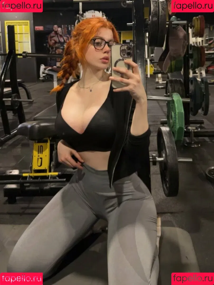 fraoula Onlyfans Photo Gallery 