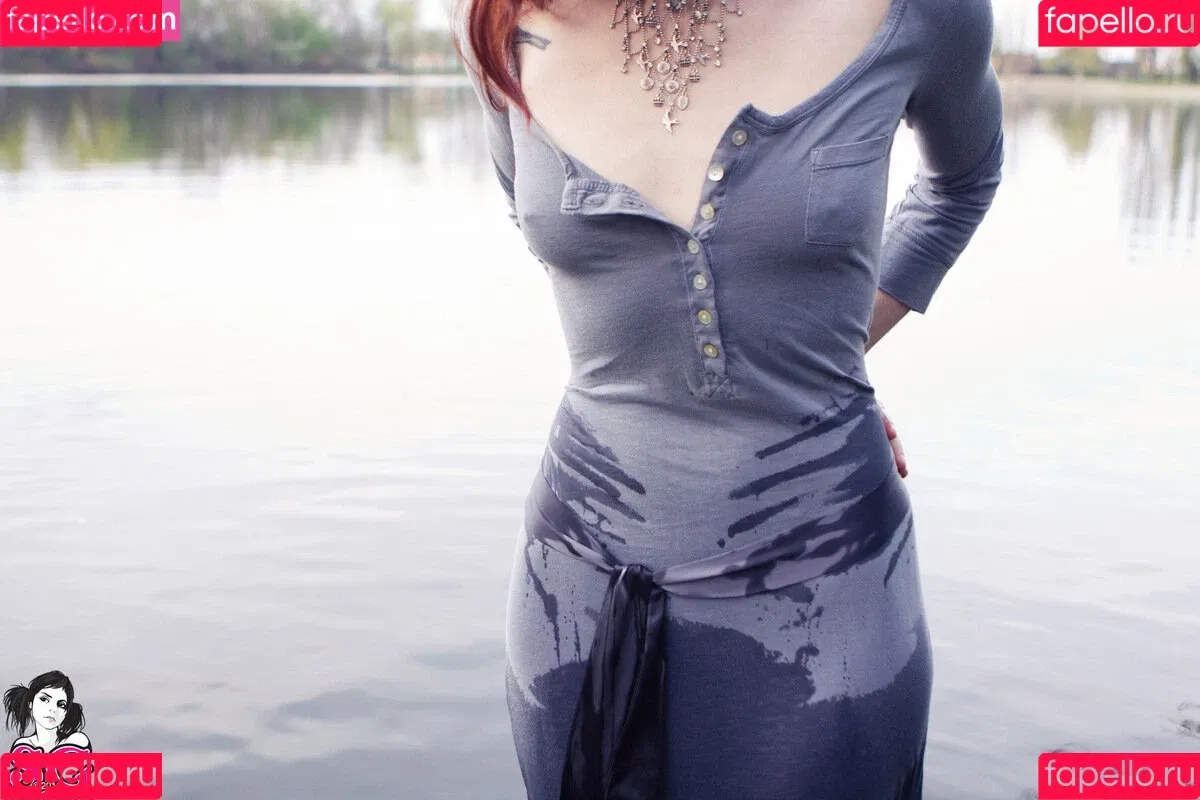 Annalee Onlyfans Photo Gallery 