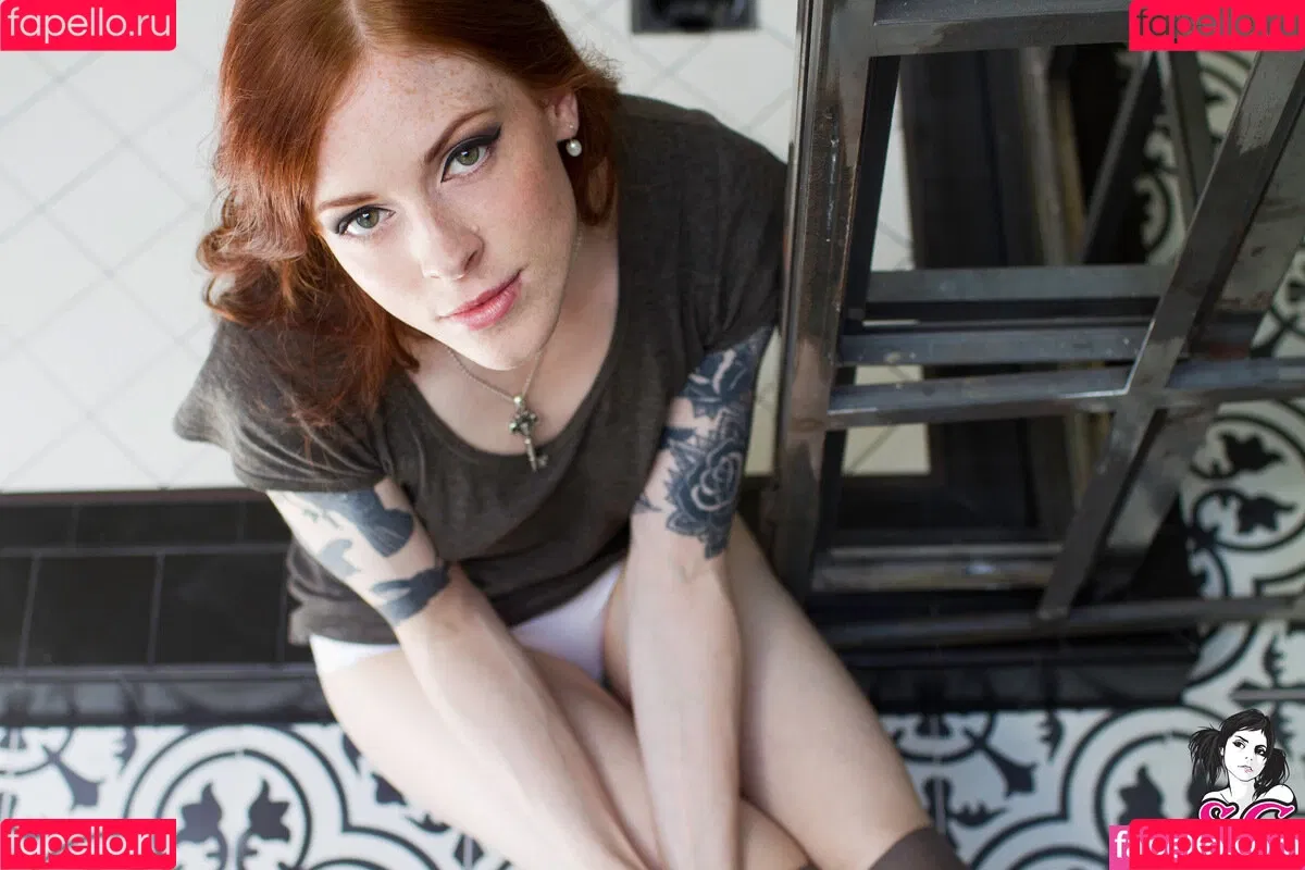 Annalee Onlyfans Photo Gallery 