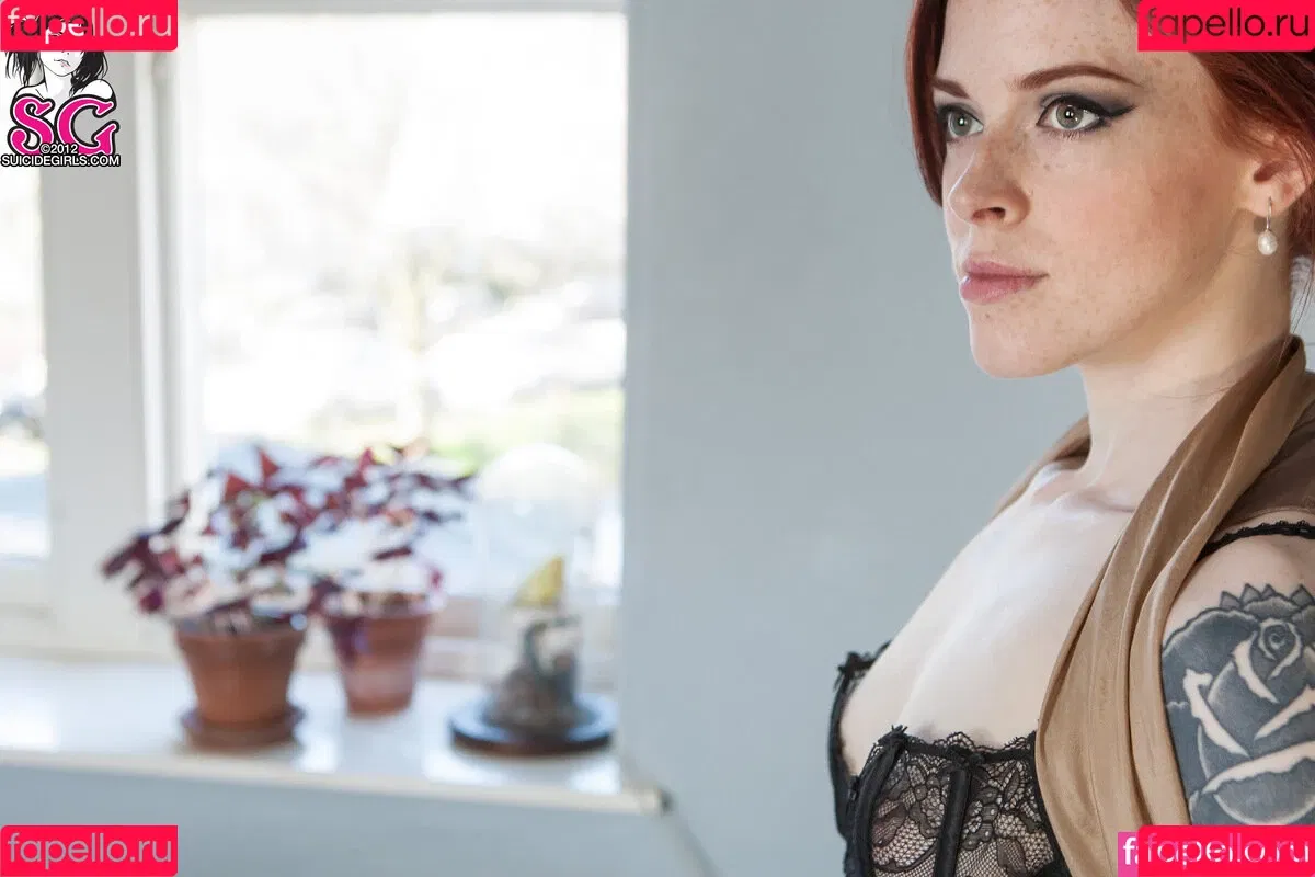 Annalee Onlyfans Photo Gallery 