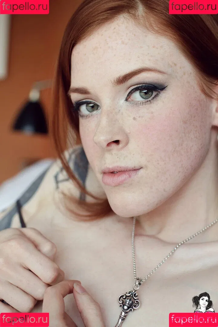 Annalee Onlyfans Photo Gallery 