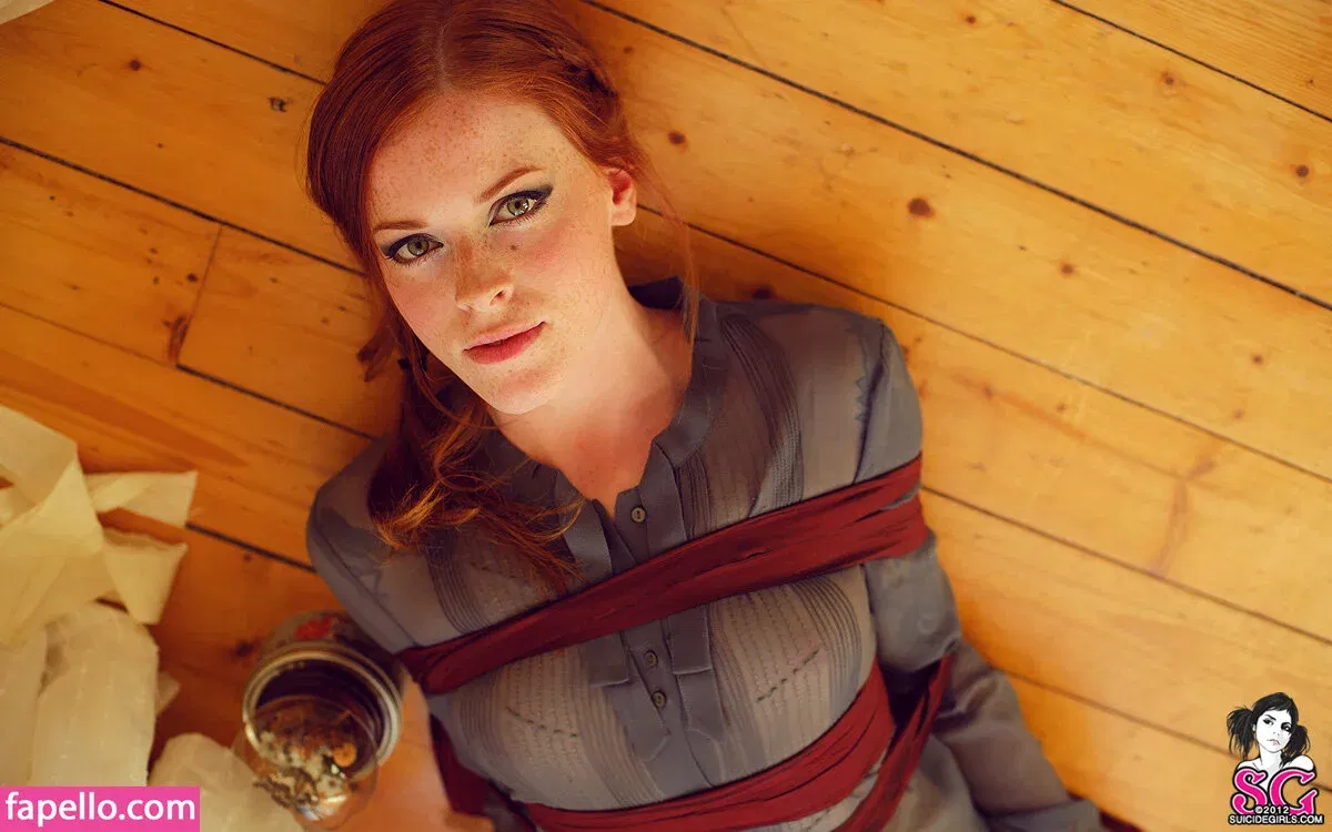 Annalee Onlyfans Photo Gallery 