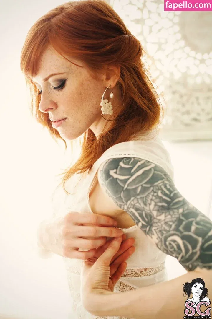 Annalee Onlyfans Photo Gallery 