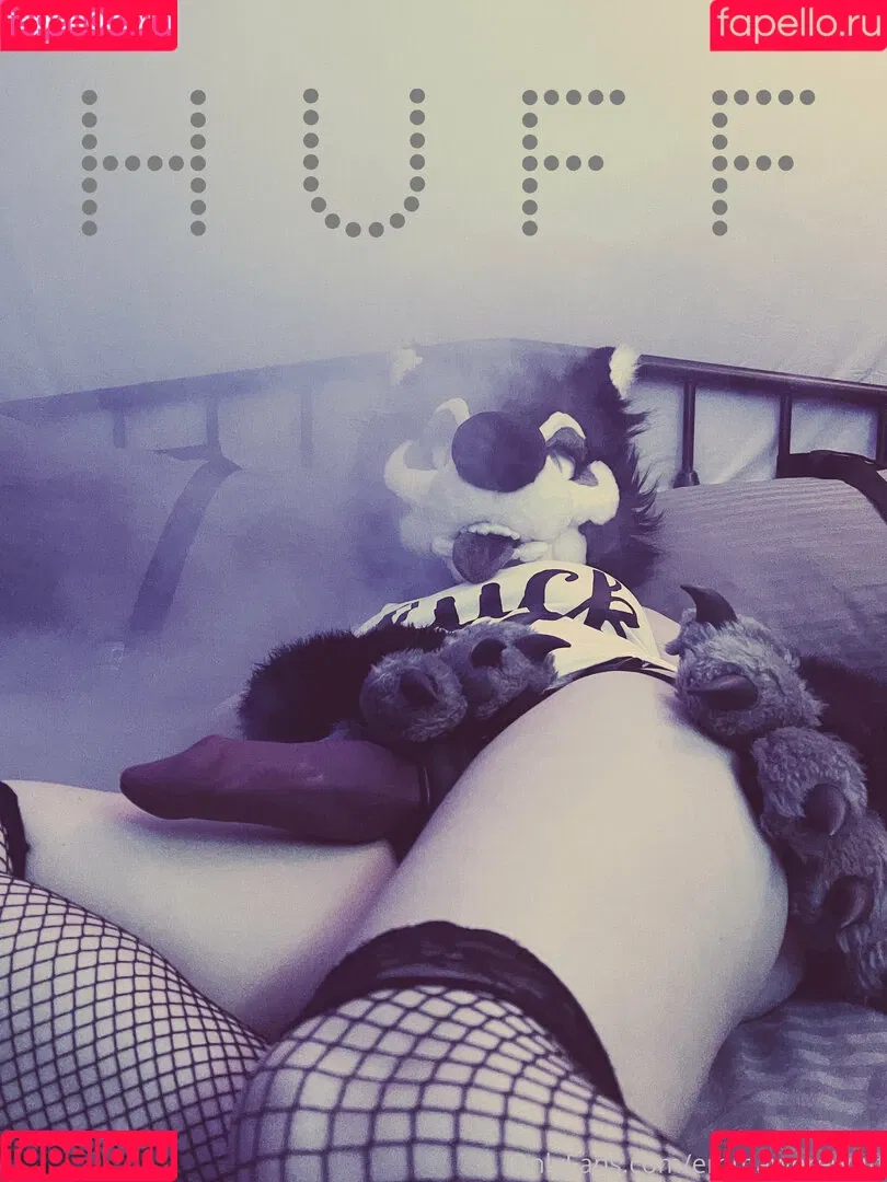 emmawerewuff Onlyfans Photo Gallery 