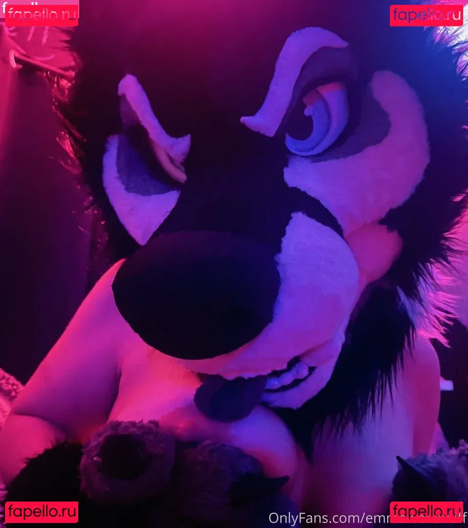 emmawerewuff Onlyfans Photo Gallery 