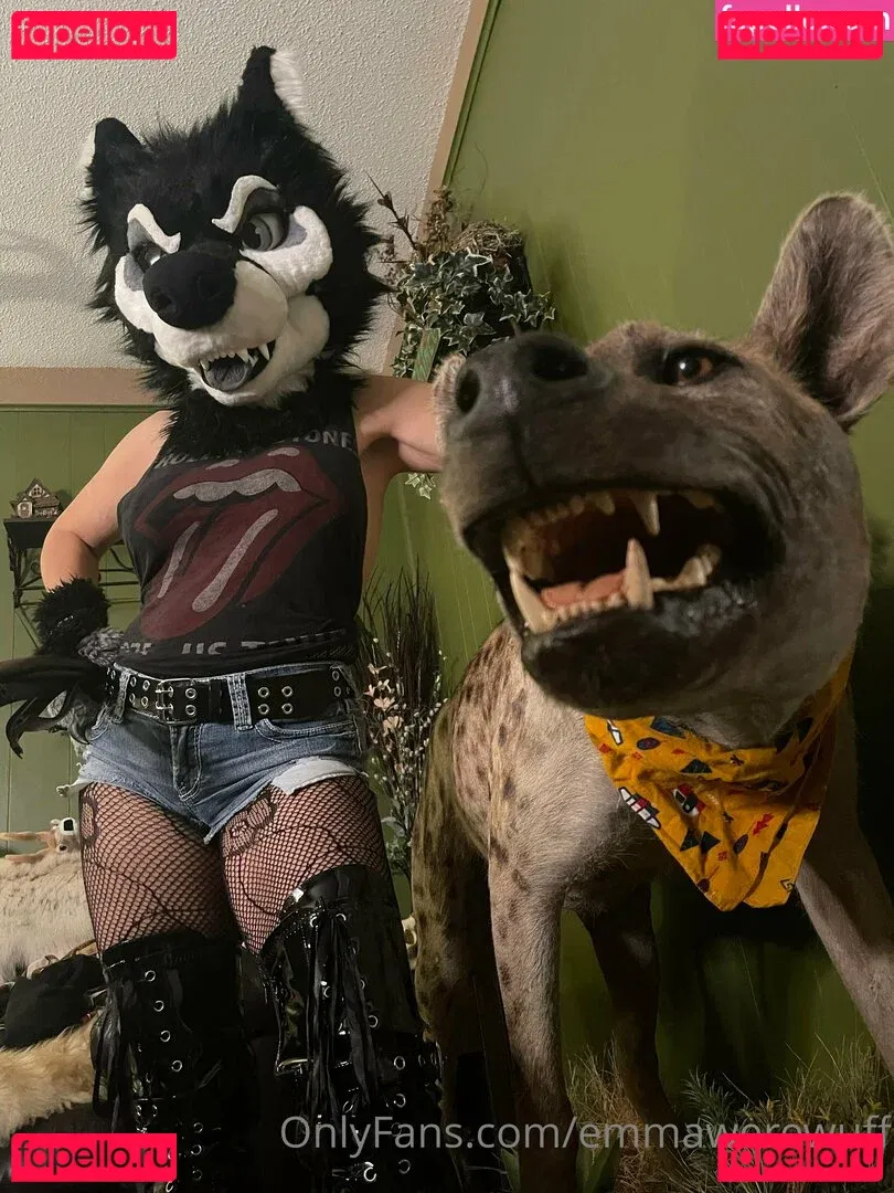 emmawerewuff Onlyfans Photo Gallery 