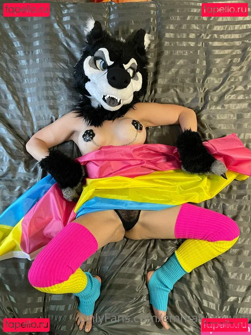 emmawerewuff Onlyfans Photo Gallery 