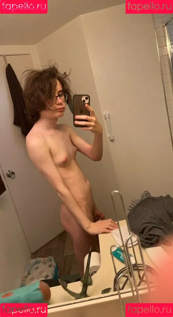 Bellafwee Onlyfans Photo Gallery 