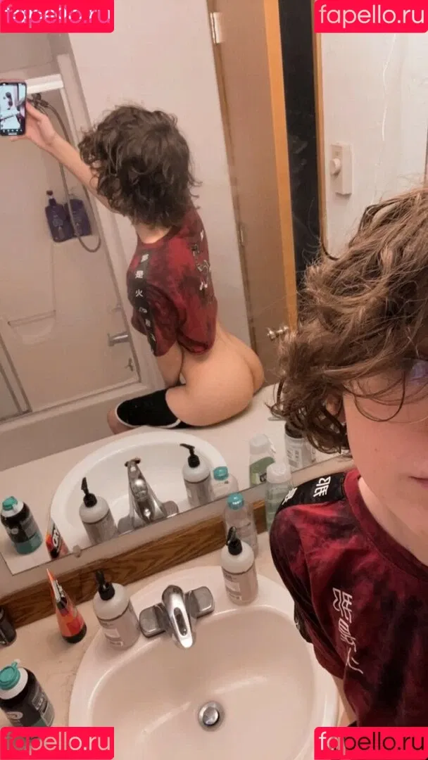 Bellafwee Onlyfans Photo Gallery 
