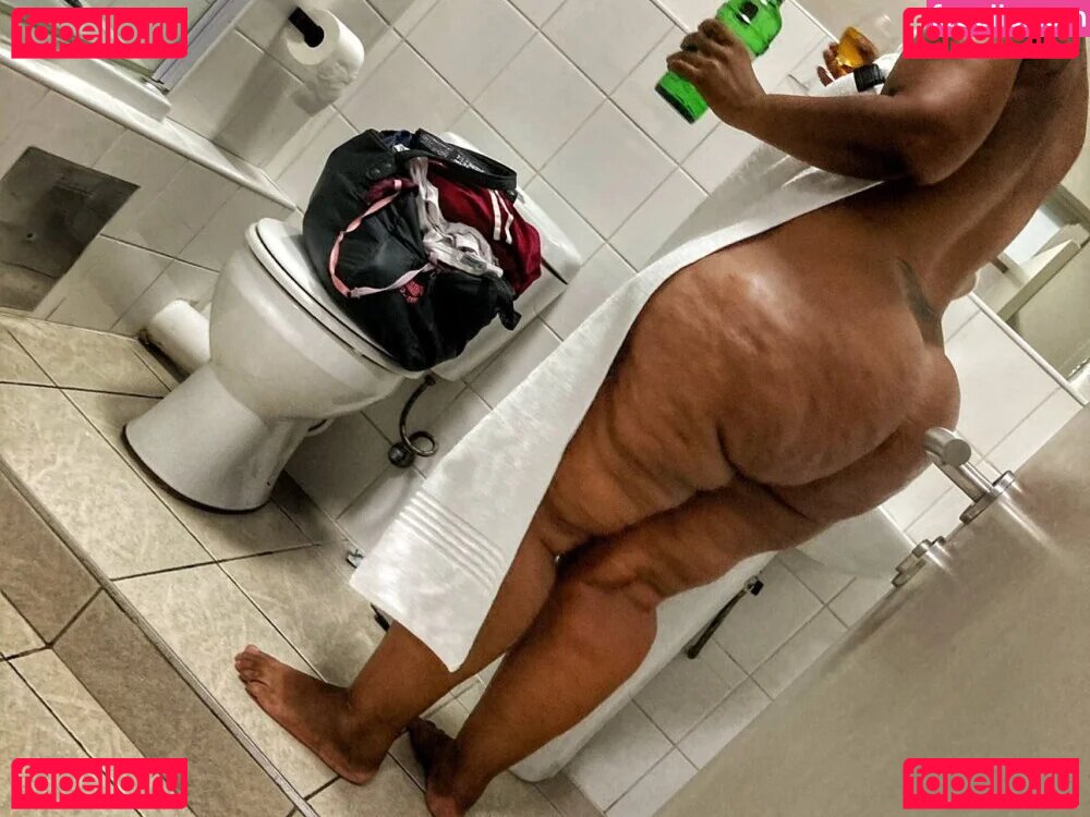 GalCraze Nude Onlyfans Photo 18