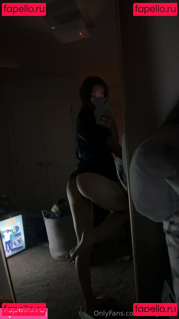 mileyeilish / realmileyeilish Onlyfans Photo Gallery 