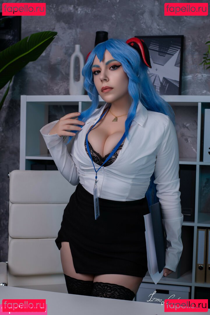 Izmacat / izma.cat Onlyfans Photo Gallery 