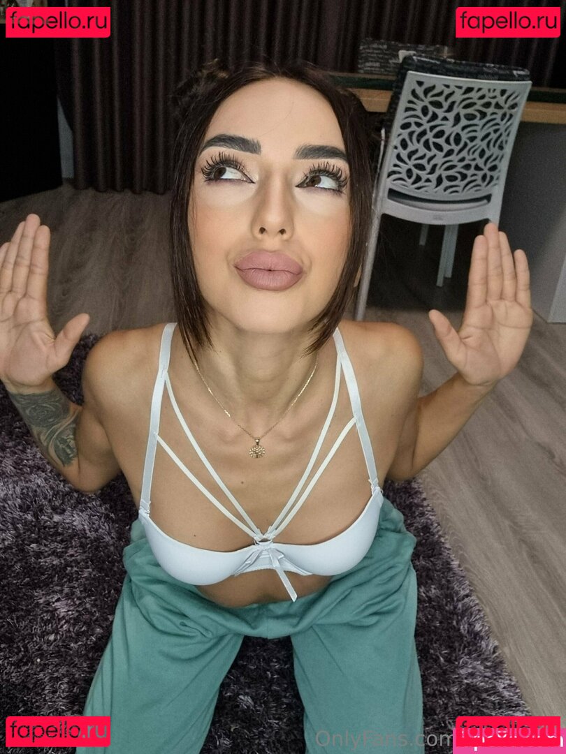 loren / lorengrey Nude Onlyfans Photo 26