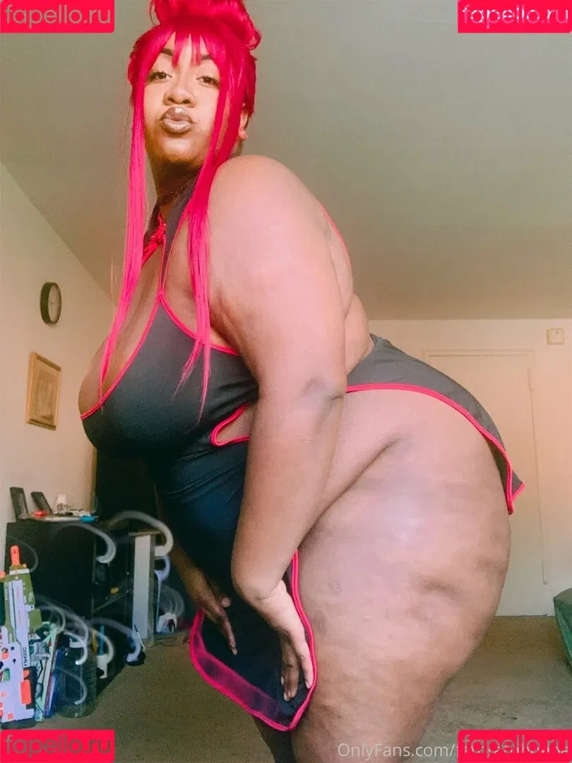 phat_ass_phoebe Onlyfans Photo Gallery 