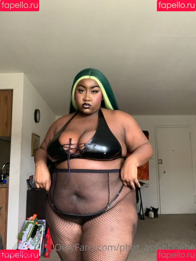 phat_ass_phoebe Onlyfans Photo Gallery 