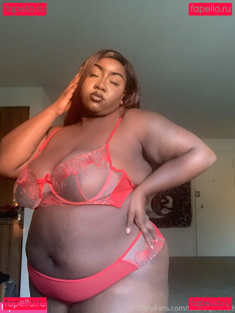 phat_ass_phoebe Onlyfans Photo Gallery 