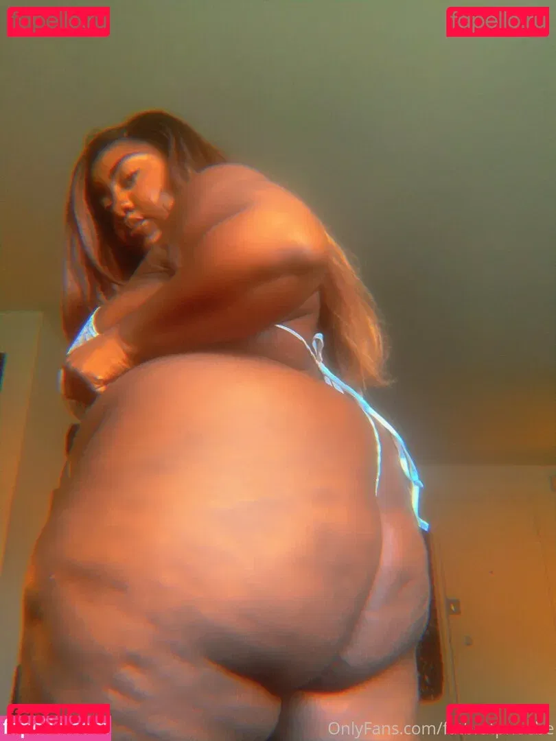 phat_ass_phoebe Onlyfans Photo Gallery 