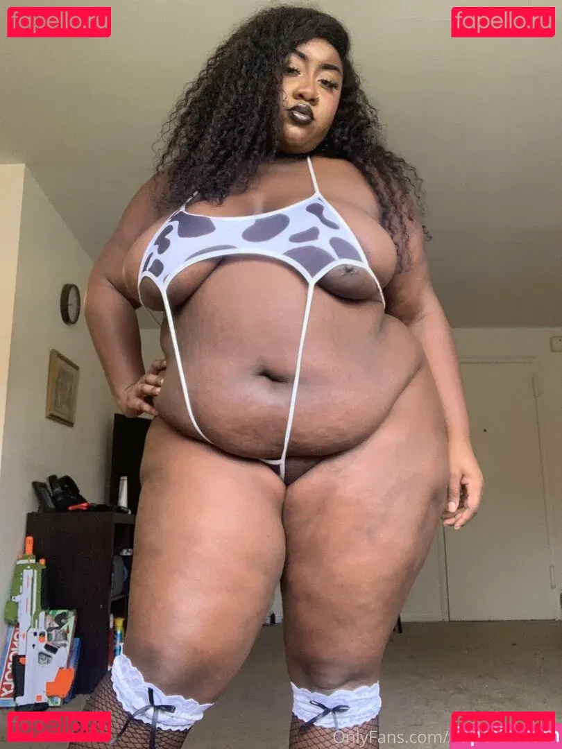 phat_ass_phoebe Onlyfans Photo Gallery 