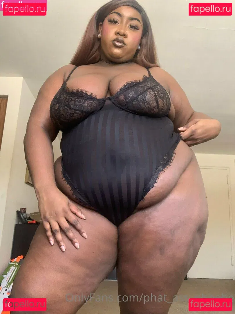 phat_ass_phoebe Onlyfans Photo Gallery 