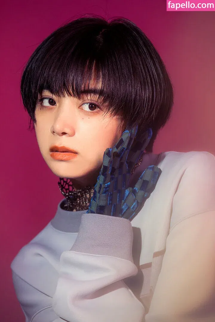 Elaiza Ikeda Onlyfans Photo Gallery 