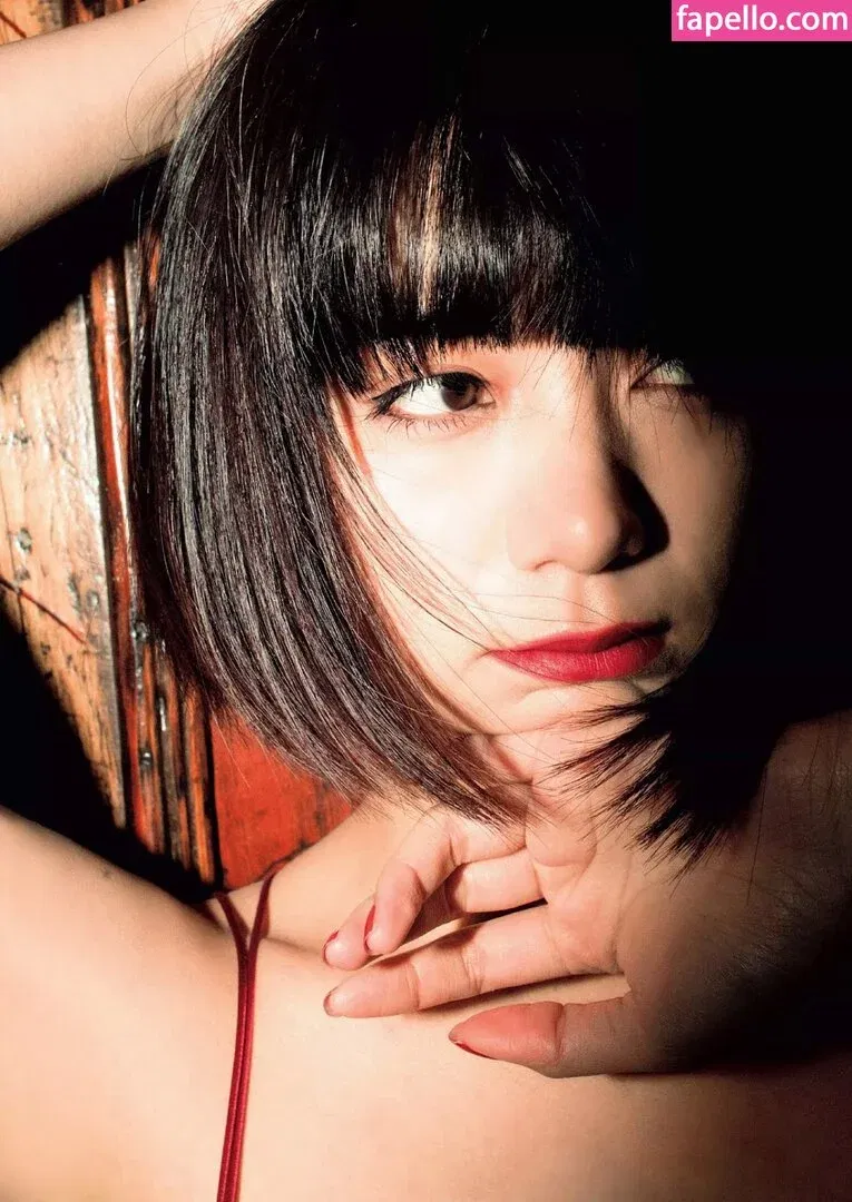 Elaiza Ikeda Onlyfans Photo Gallery 