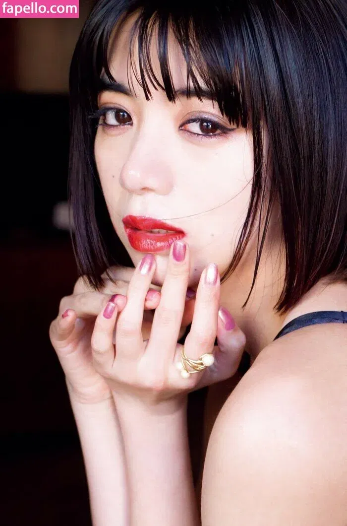 Elaiza Ikeda Onlyfans Photo Gallery 